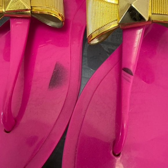 Kate Spade Pink and Gold T-Strap Sandals - Picture 5 of 11